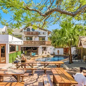 Aquarius Backpackers Hostel Byron Bay